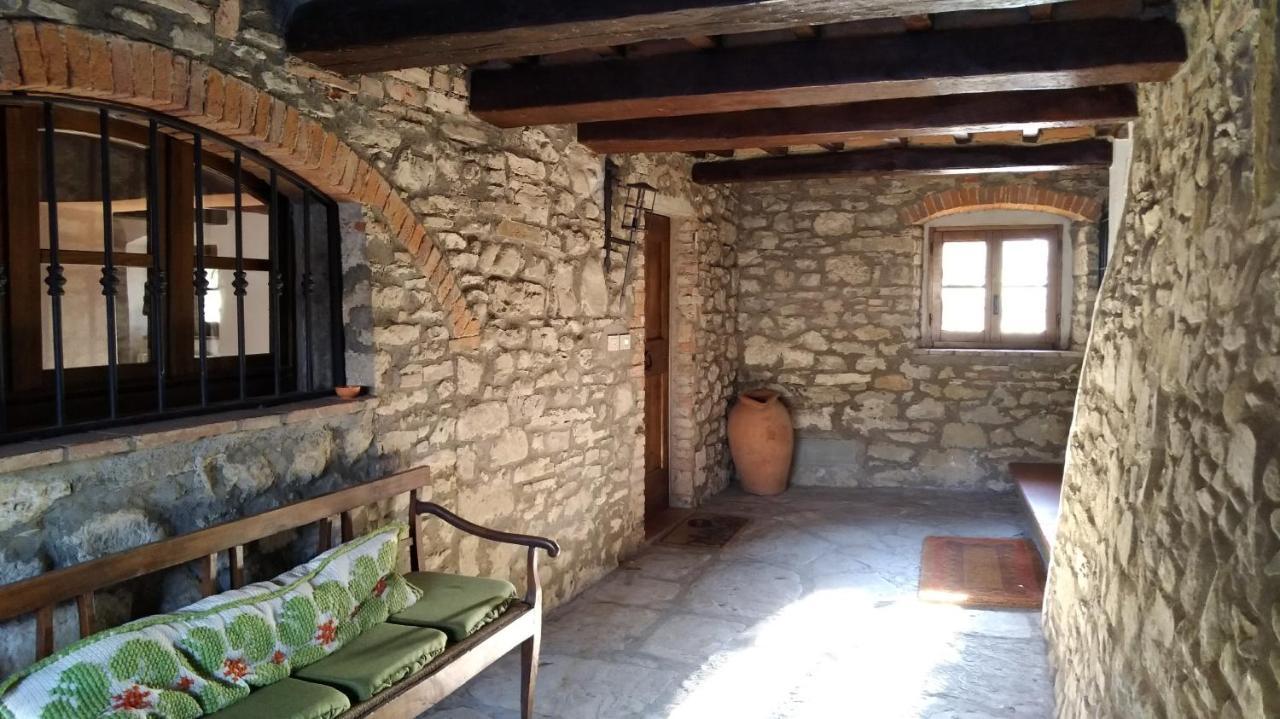 Villa La Nussa Capolona Exterior photo